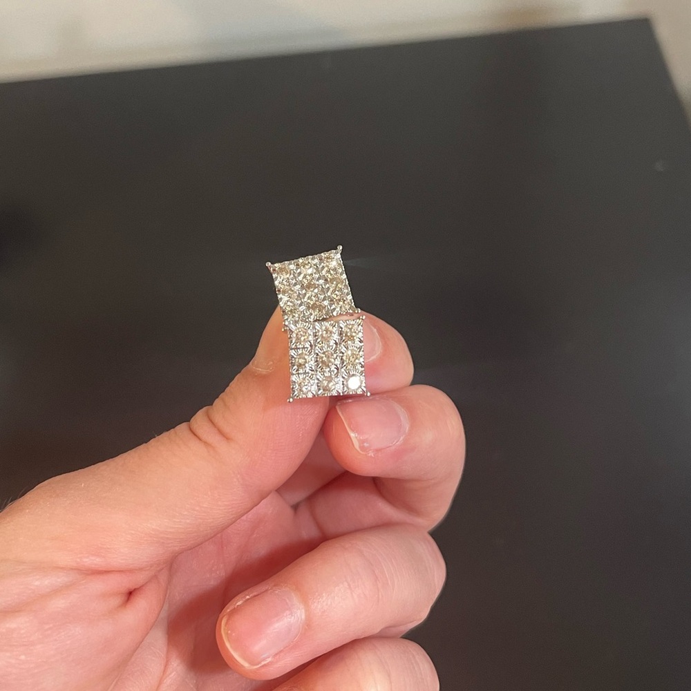 Diamond earrings 1 CTW - Picture 6 of 7